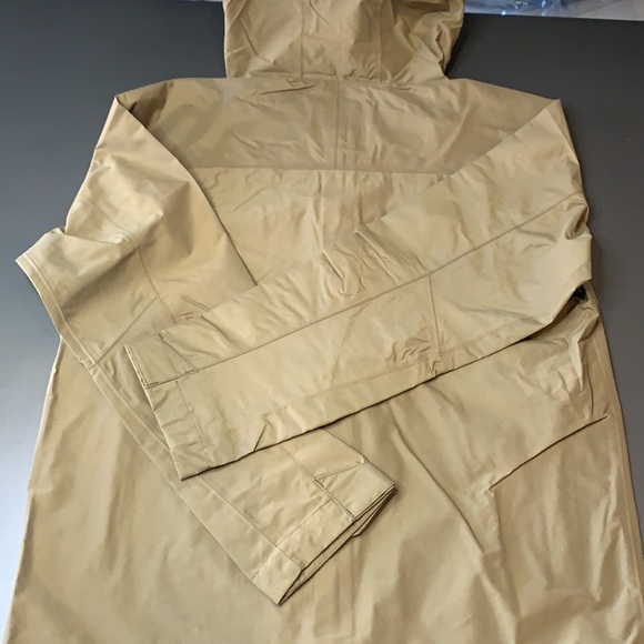 C.C. Filson Swiftwater Rain Jacket, Filson Coat NEW Dark Tan - Picture 2 of 5